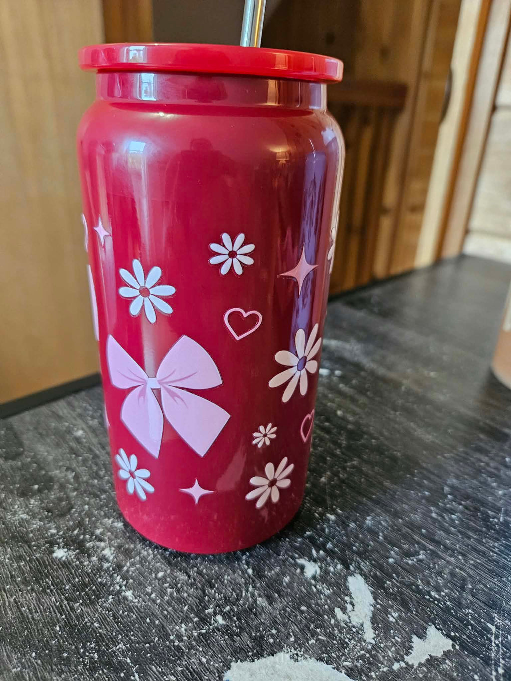 Verre isotherme en stainless rouge boucles et fleurs