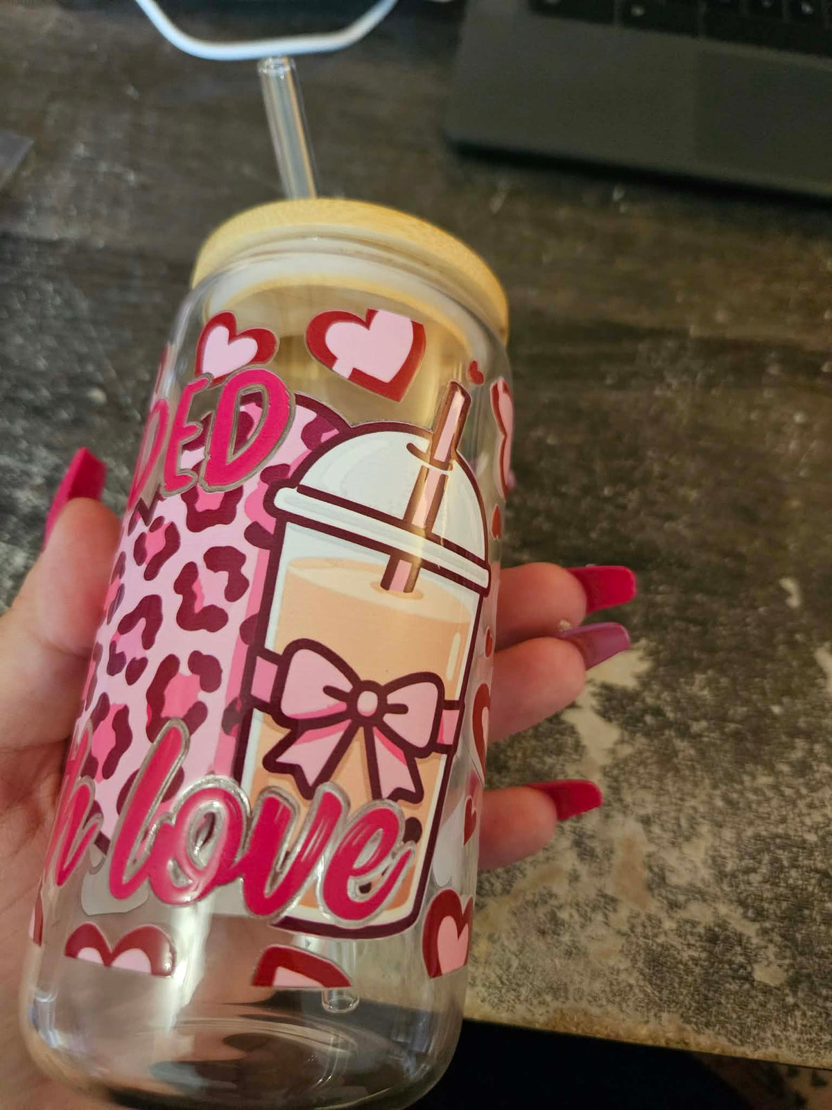 Verre en vitre love